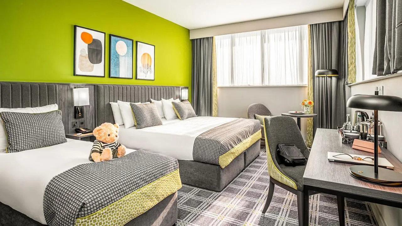 Plaza Hotel Tallaght